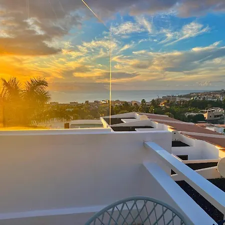 アパート On The Wave アデヘ