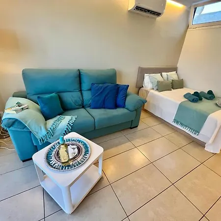 On The Wave Апартаменты *